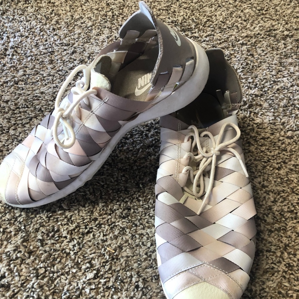 Women’s Nike Shoes